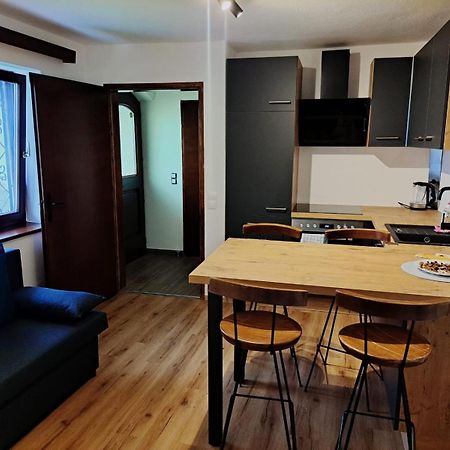 Perfekte Lage! Ganze Wohnung Burgblick Residenz Sankt Veit an der Glan Εξωτερικό φωτογραφία