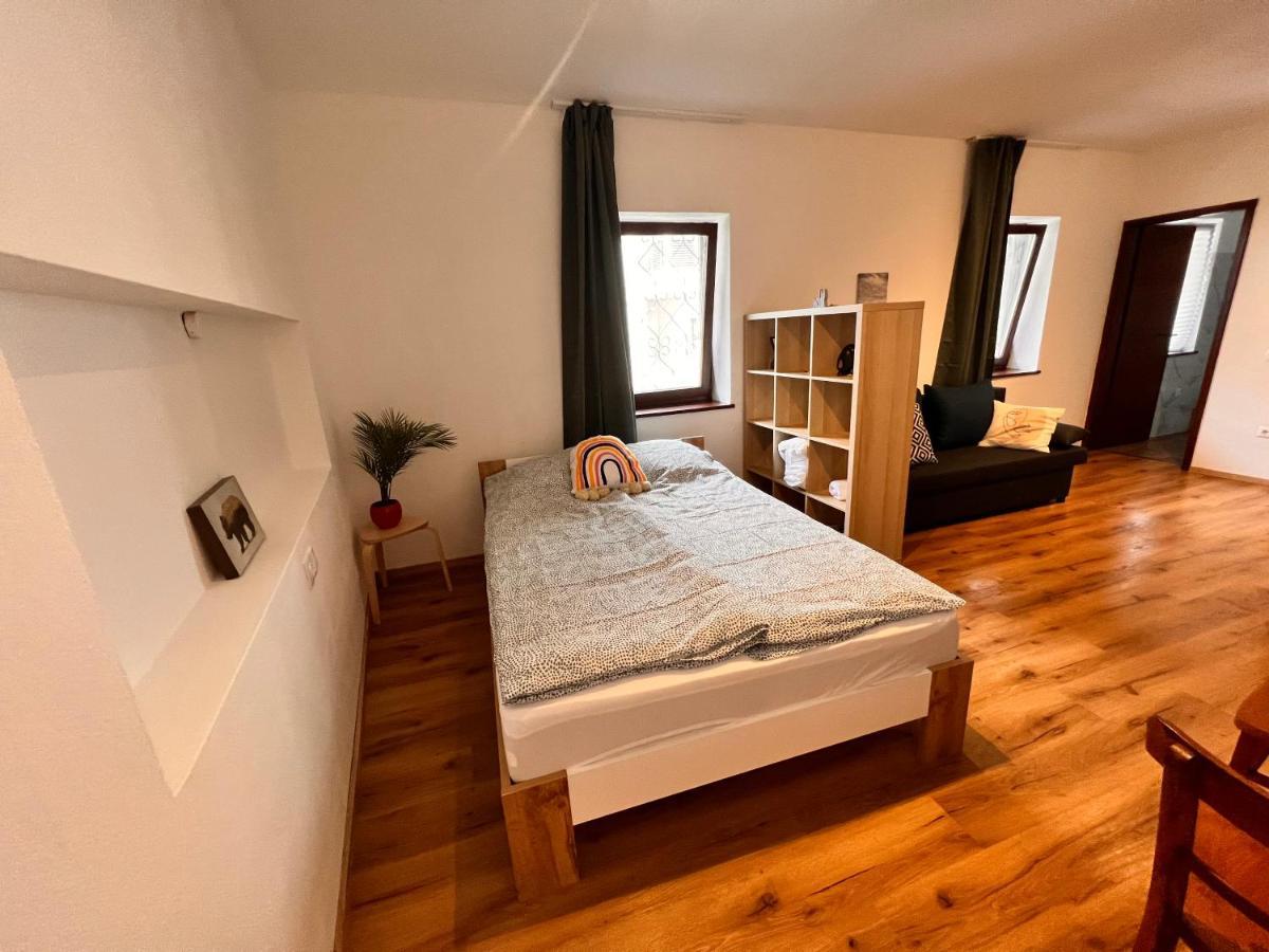 Perfekte Lage! Ganze Wohnung Burgblick Residenz Sankt Veit an der Glan Εξωτερικό φωτογραφία