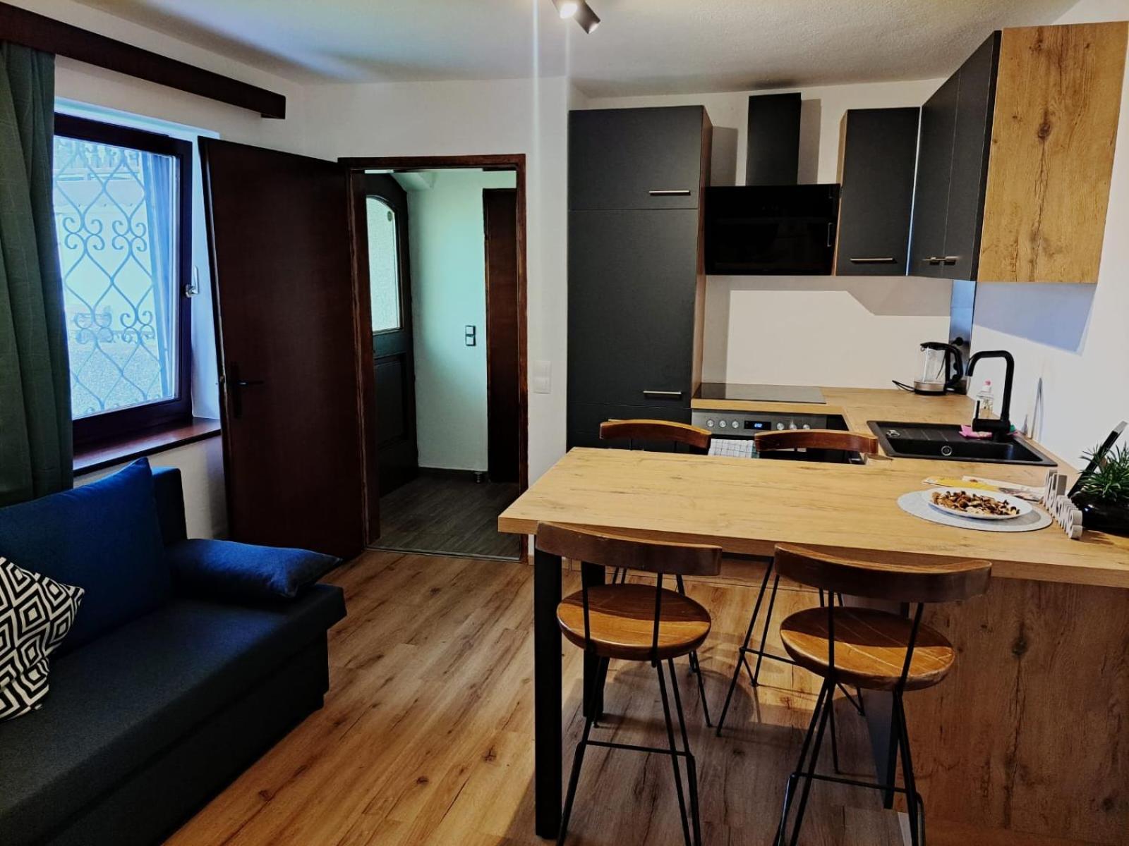 Perfekte Lage! Ganze Wohnung Burgblick Residenz Sankt Veit an der Glan Εξωτερικό φωτογραφία